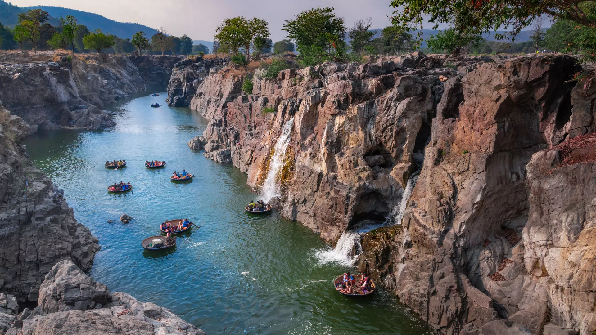 Hogenakkal Waterfalls