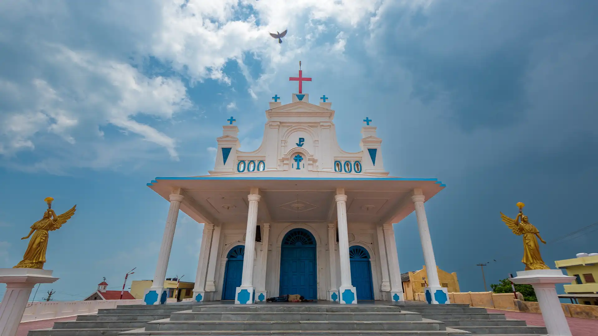 The Holy Cross Church, Manapad