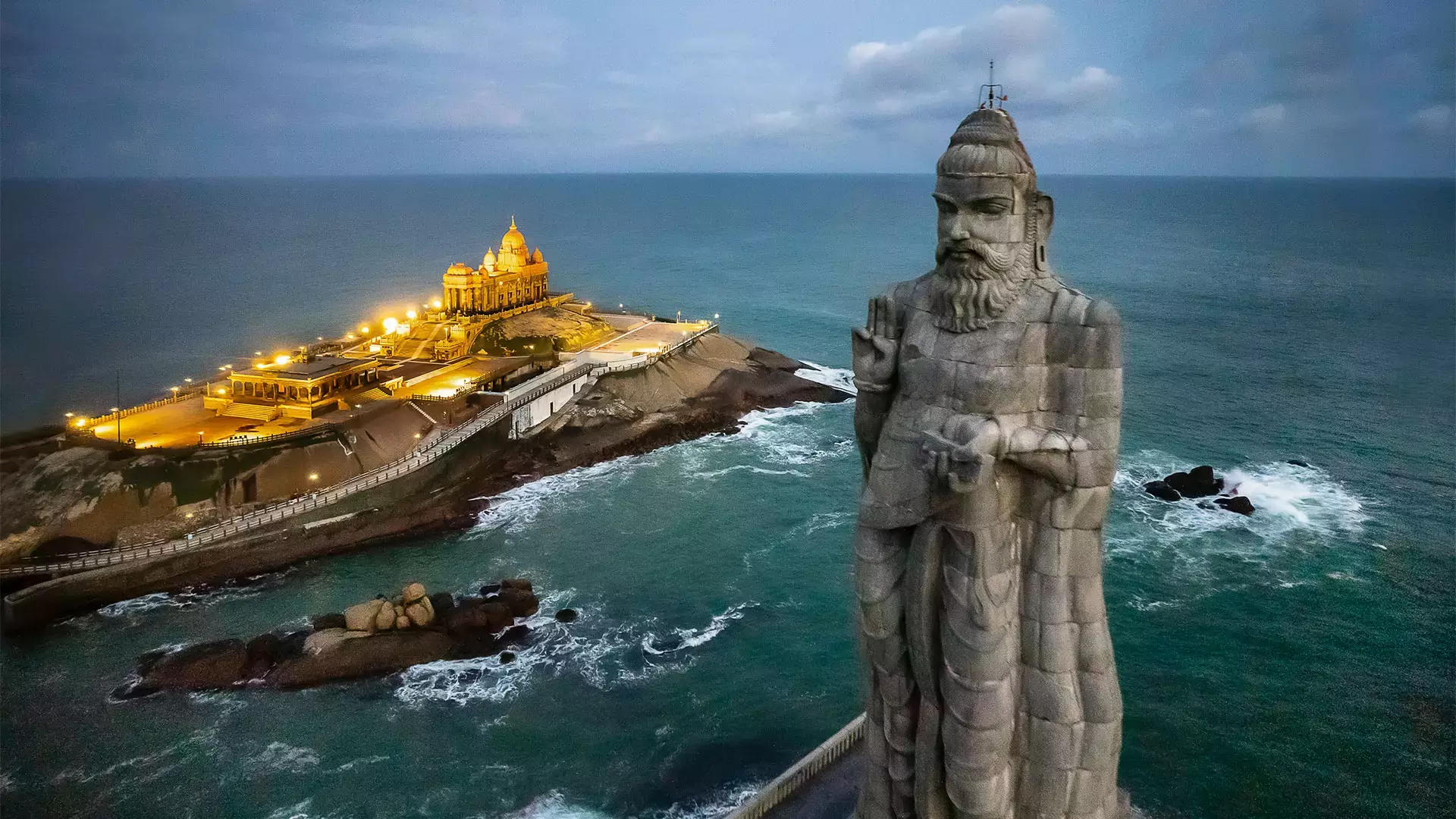 thiruvalluvar statue kanyakumari 1655196623 b2c20ff64e13e74324d6