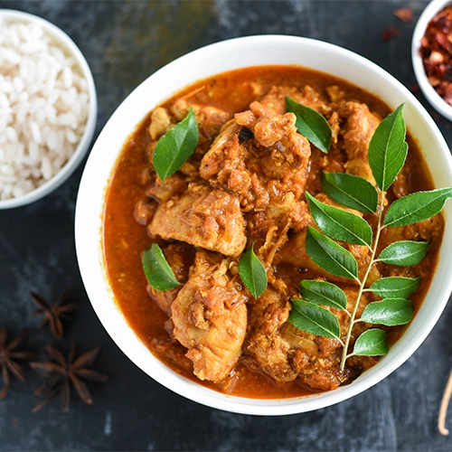 Chettinad Chicken Curry (Nattukozhi Kozhambu)