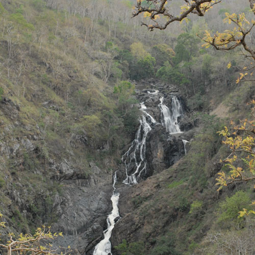 Kalhatti Waterfalls
