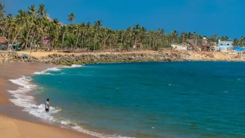 Thengapattinam Beach