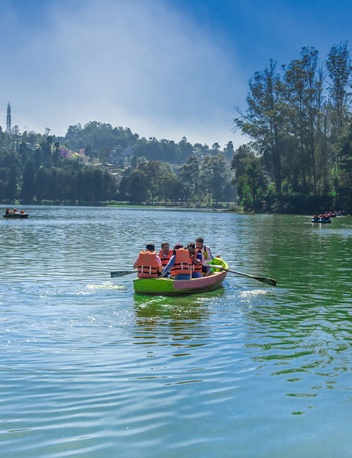 Go Boating in TTDC Boat House at Ooty